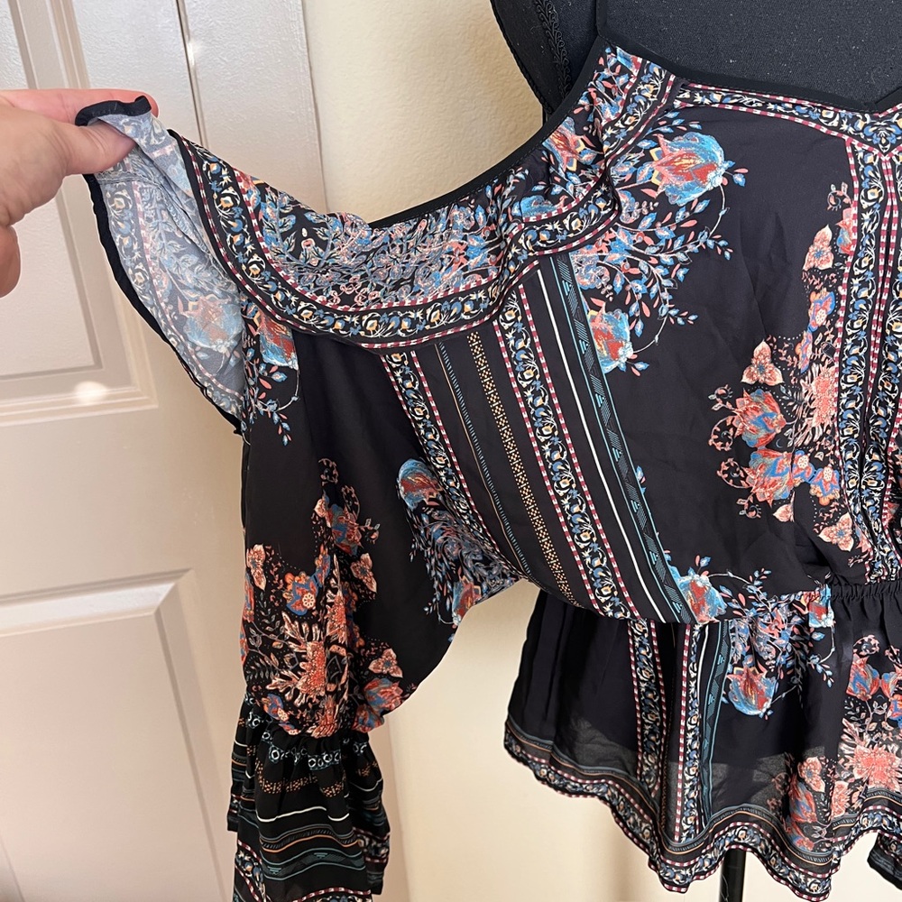 Flying Tomato Multicolor Patterned blouse - image 3